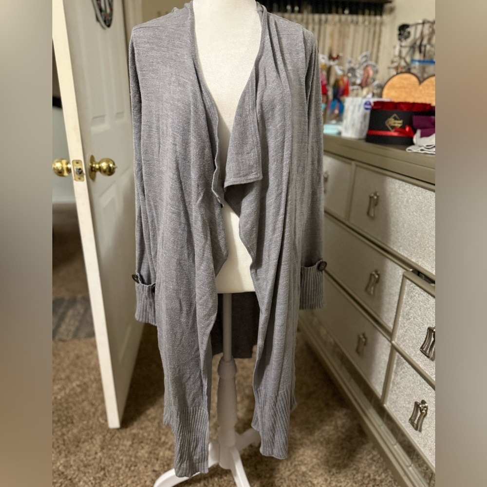Avenue grey cardigan - Picture 1 of 4